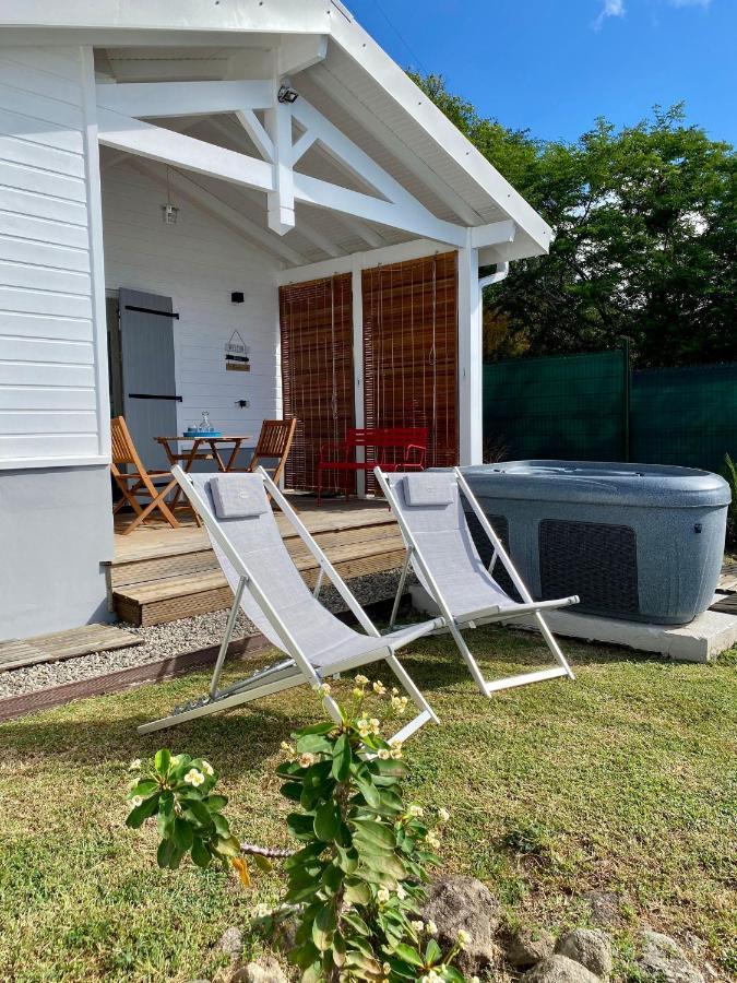 Bungalow Palbea Superieur Avec Spa Et Vue Mer Schoelcher Luaran gambar